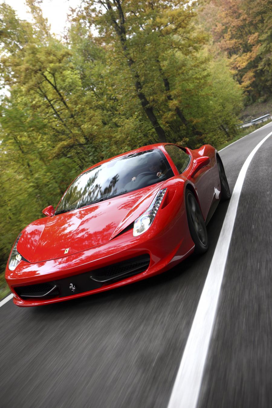  Ferrari 458 Italia 2009 года  (фото 92 из 162)